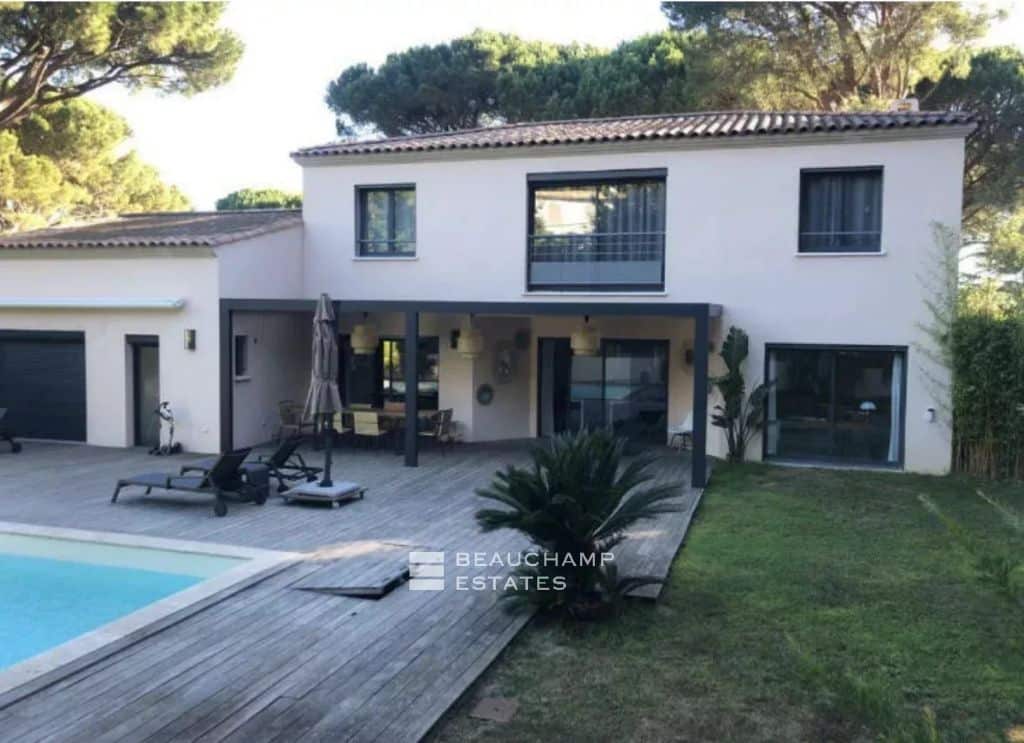 Beautiful modern villa in Saint-Tropez