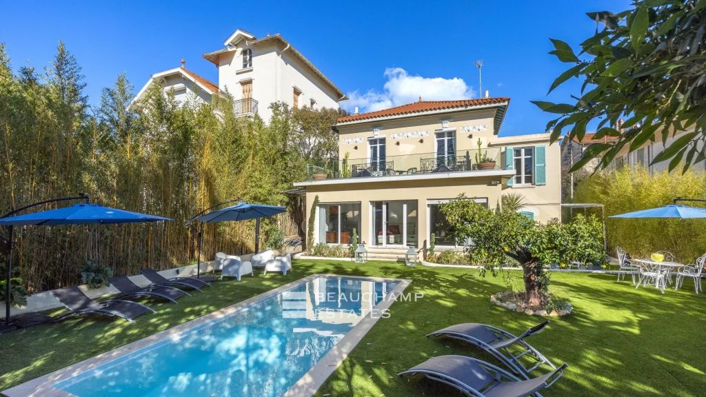 Bourgeois townhouse – Le Cannet