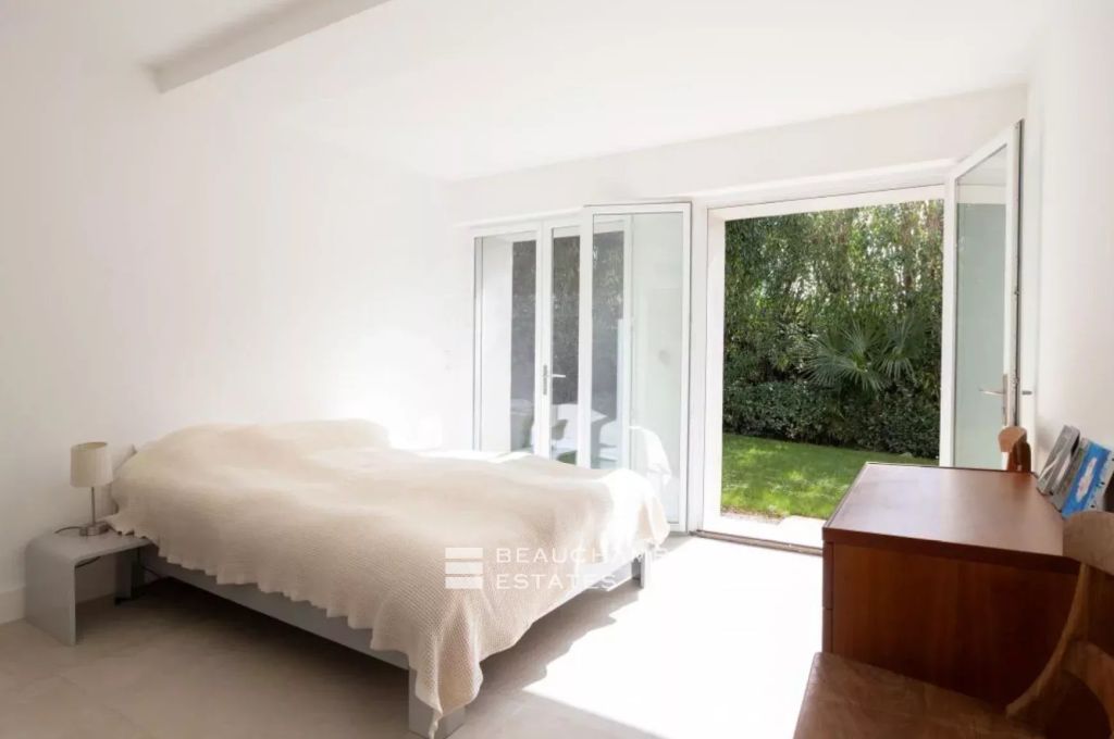 Cannes Basse Californie – Nice 5 bedroom villa in a private domain