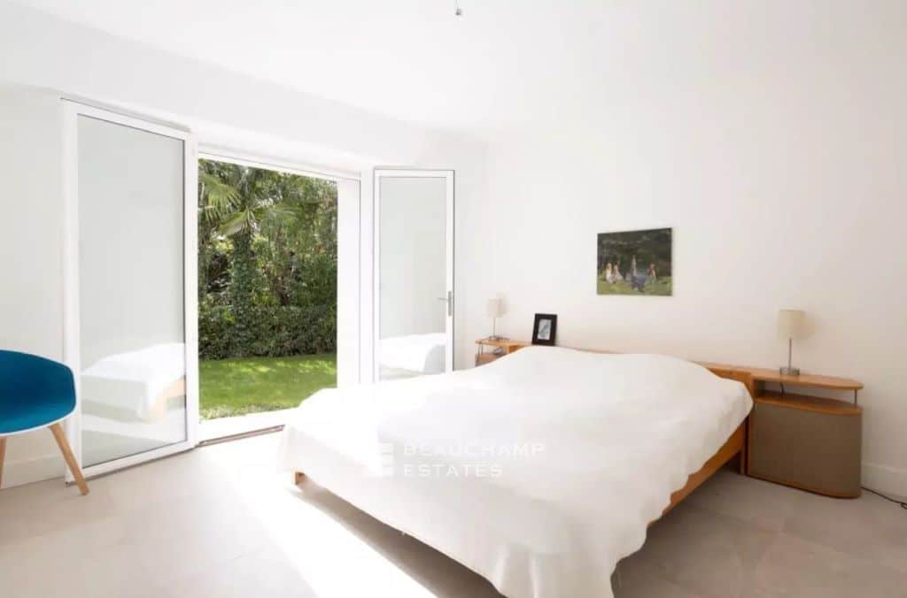 Cannes Basse Californie – Nice 5 bedroom villa in a private domain