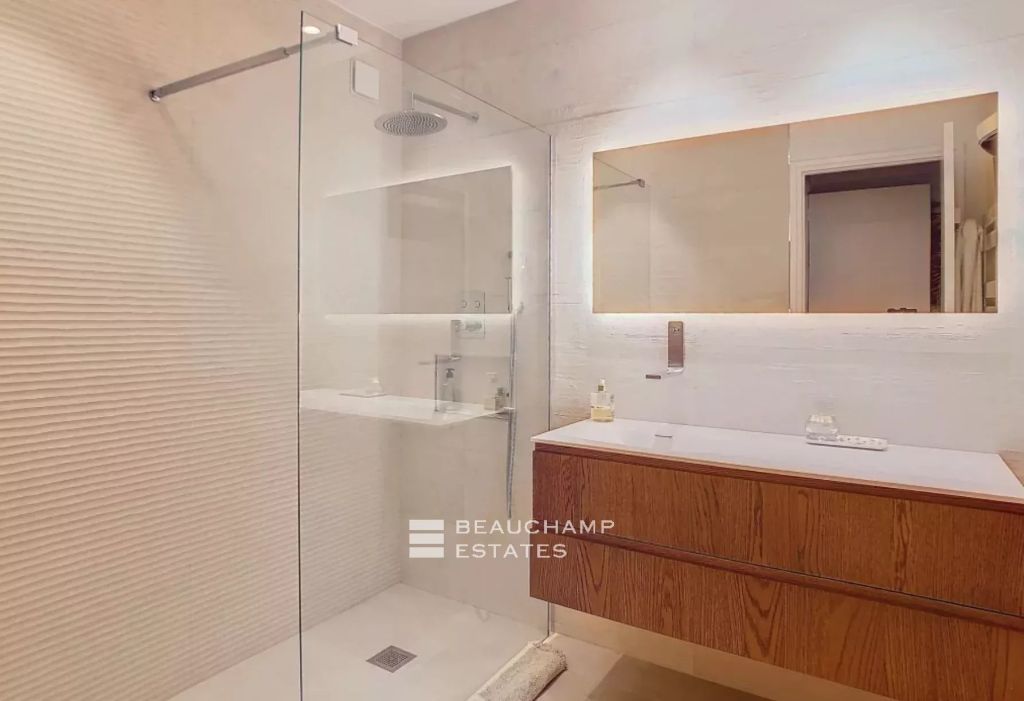 Cannes Benefiat – Pretty 2 bedroom apartment