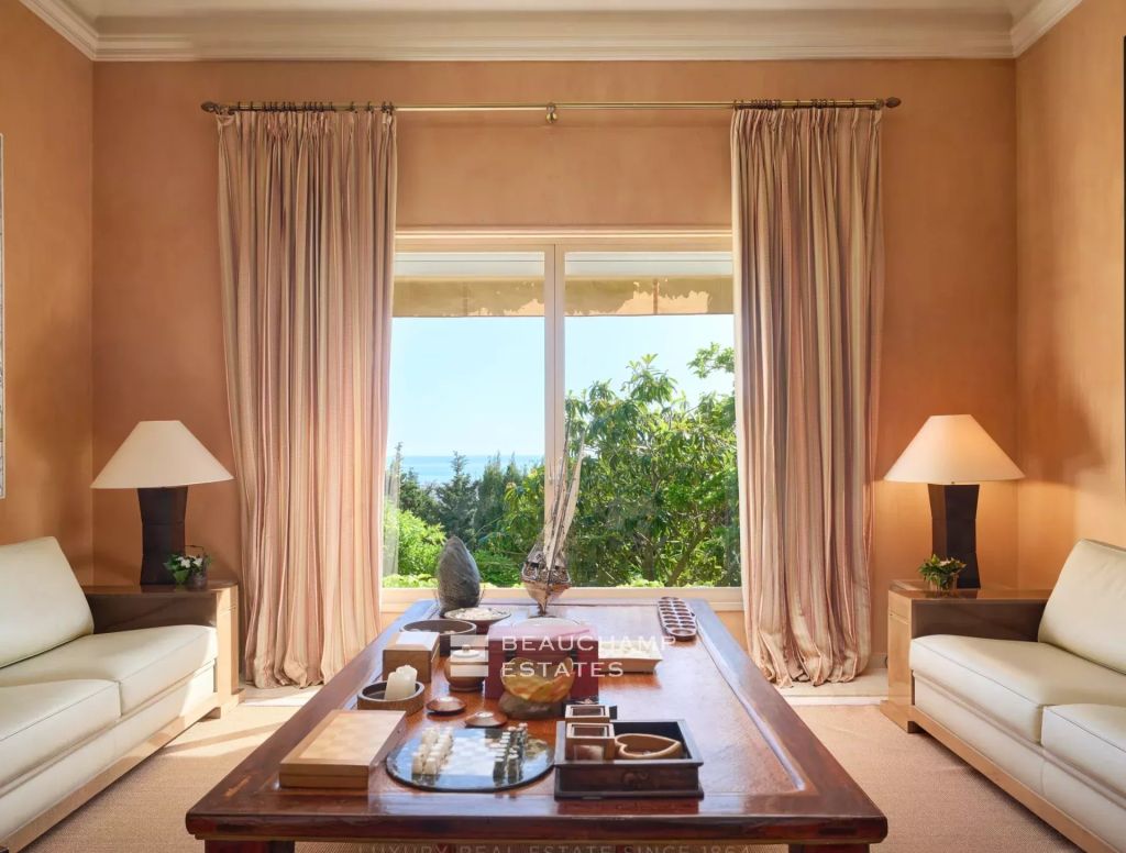 CANNES CALIFORNIA MAGNIFICENT PROPERTY WITH SEA VIEW