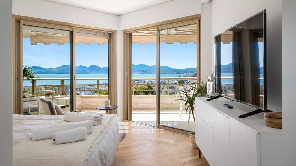 Cannes Californie – Beautiful 3 bedroom apartment entirely renovated