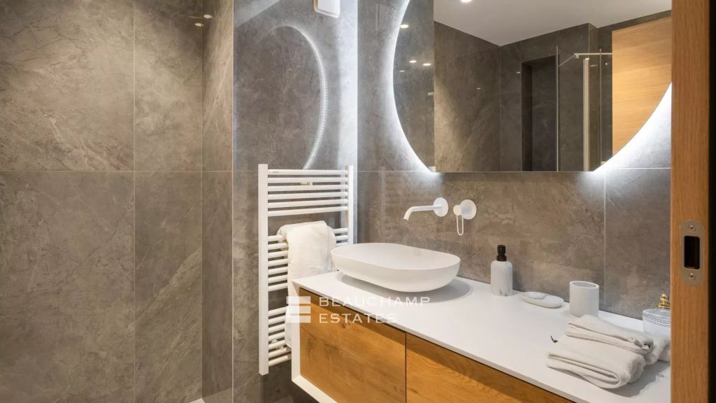 Cannes Californie – Beautiful 3 bedroom apartment entirely renovated