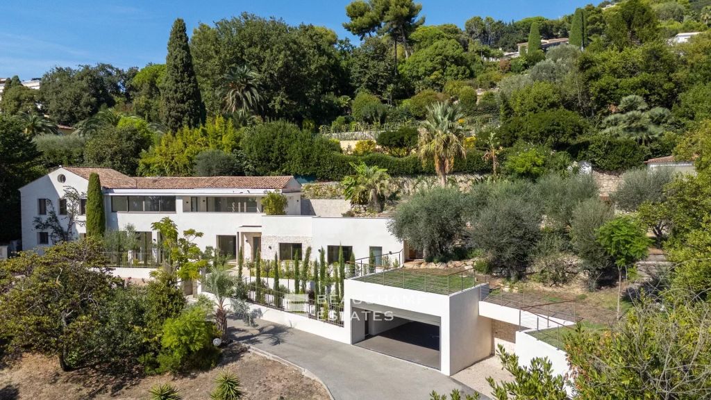Cannes Californie – contemporary villa with sea view
