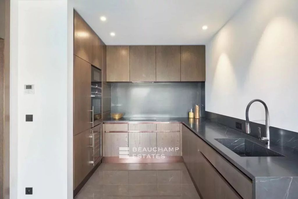 CANNES – CALIFORNIE – SUPERB APARTMENT IN A LUXURY MODERN RESIDENCE