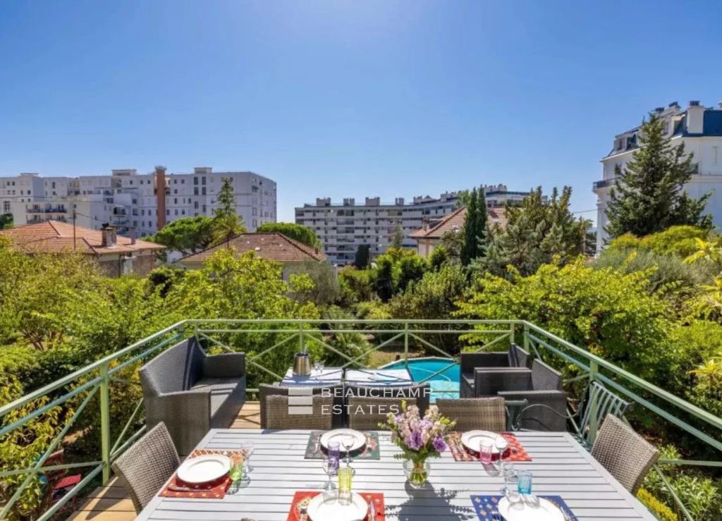 CANNES CENTER – VILLA 214M² – QUIET – 4 PARKINGS CANNES RESIDENTIAL
