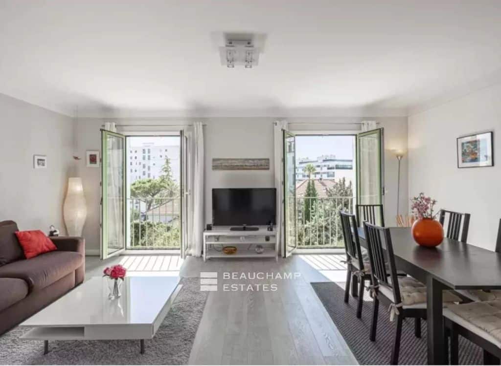 CANNES CENTER – VILLA 214M² – QUIET – 4 PARKINGS CANNES RESIDENTIAL