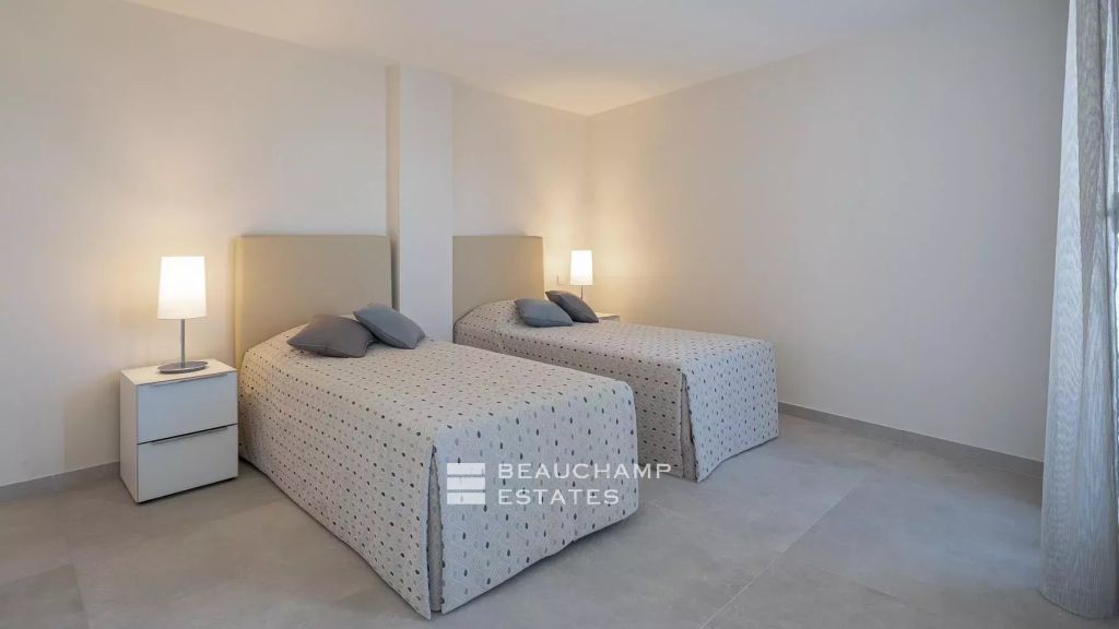 Cannes Croisette – 2 bedroom apartment – Grand Hôtel