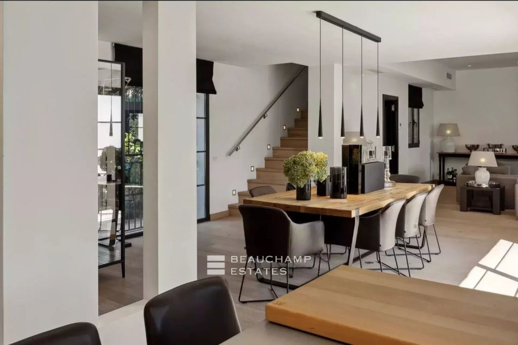 CANNES HILLS – LE CANNET HILLS – PRETTY VILLA