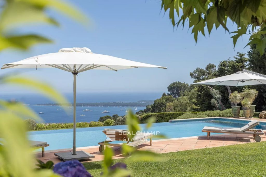 Cannes – Rare – Charming property