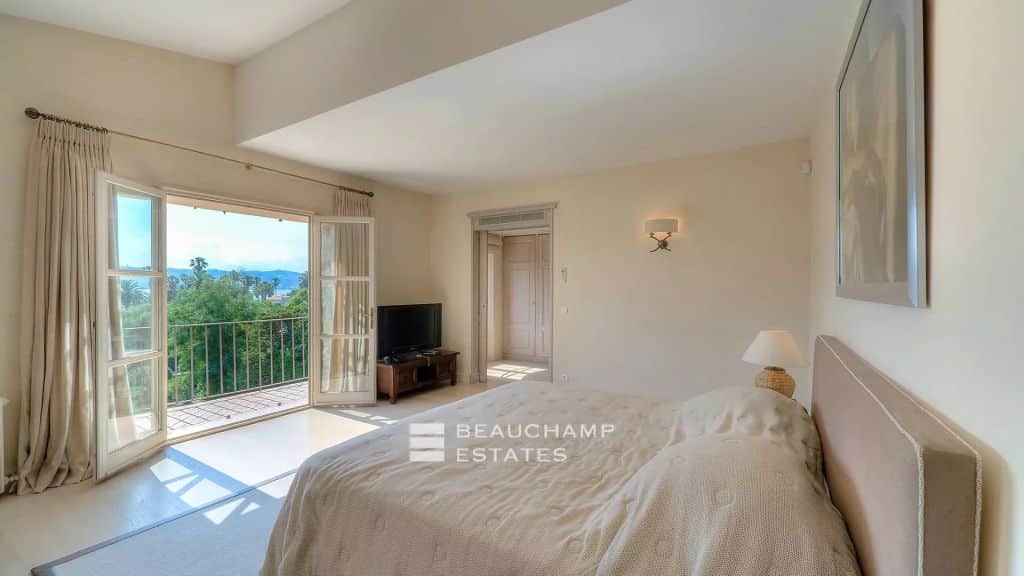 Cap d’Antibes Bastide with 6 bedrooms