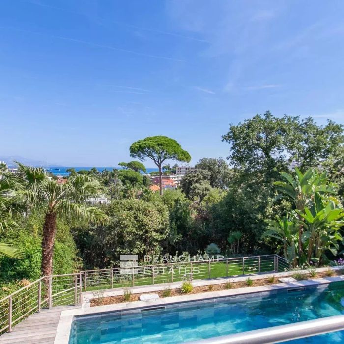 Modern villa – 6 bedrooms – panoramic sea view – cap d’antibes