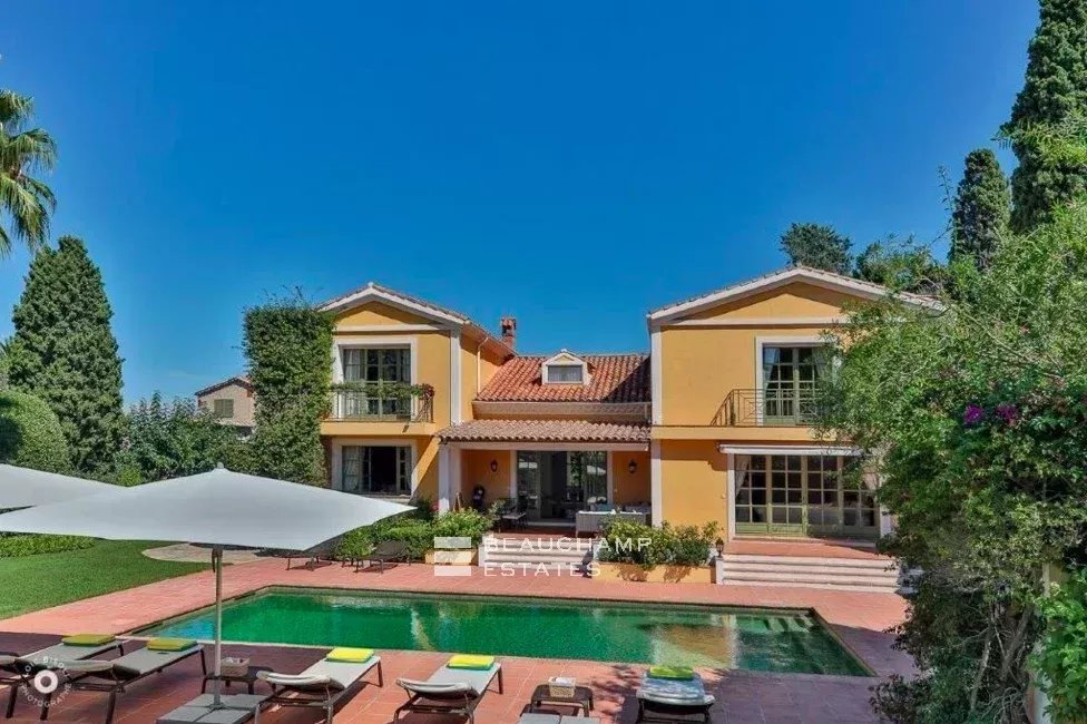 Cap d’Antibes Property