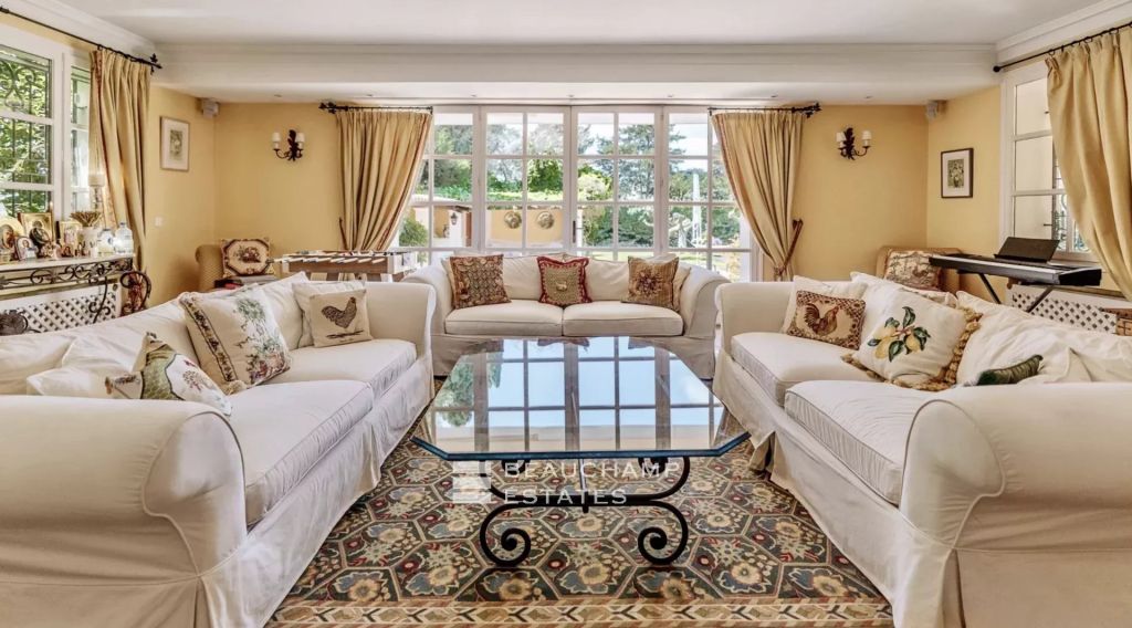 Cap d’Antibes Property