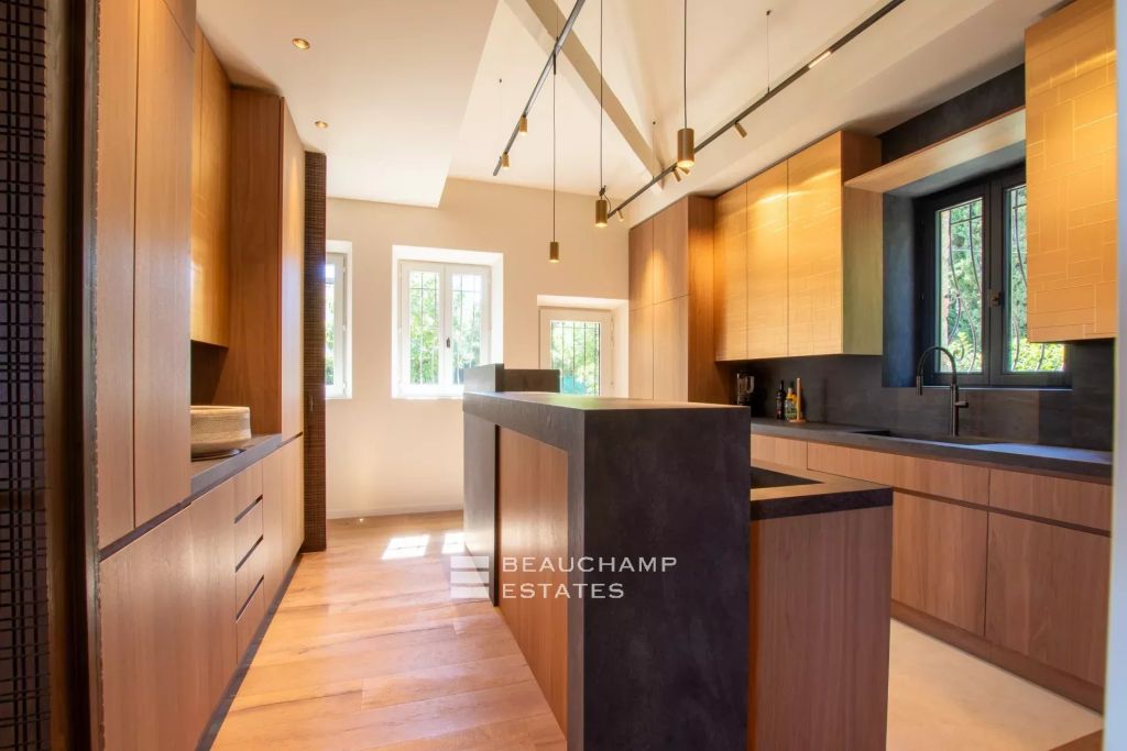 Cap d’Antibes – villa with panoramic sea view