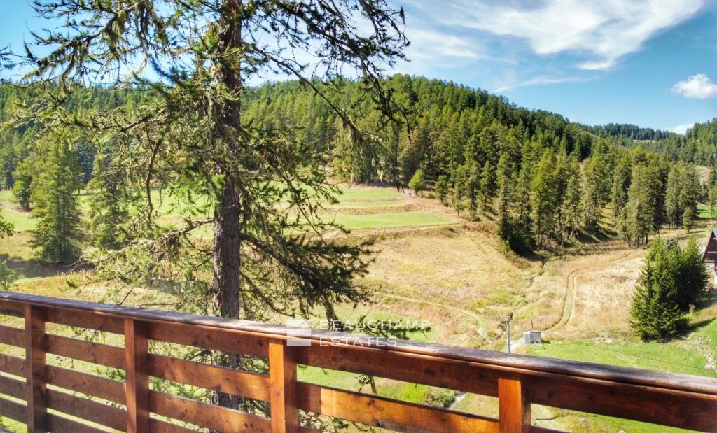 Chalet in the Heart of the Alps with Pool – Valberg