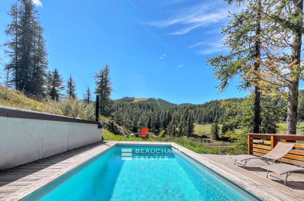 Chalet in the Heart of the Alps with Pool – Valberg