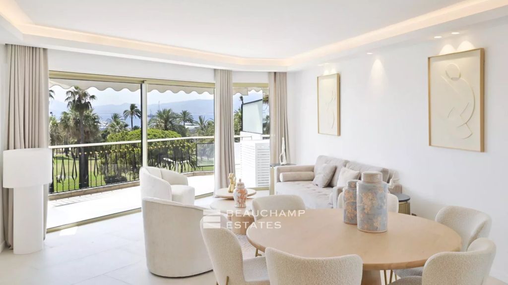 Charming Apartment Overlooking La Croisette