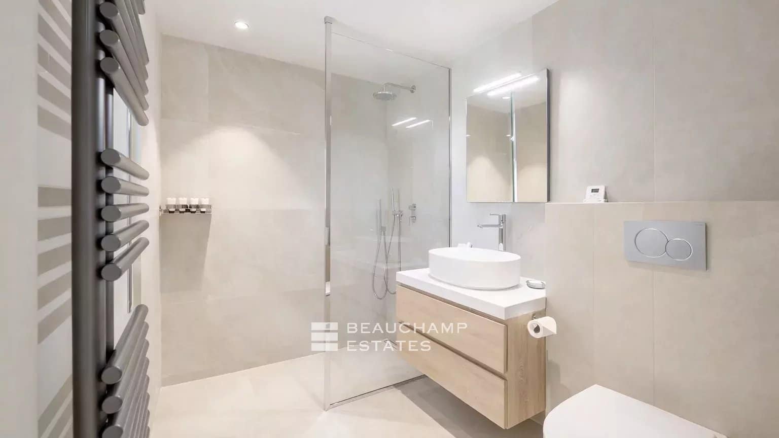 Charming Provençal villa full of character, just moments from Pampelonne Beach Charming Provençal villa full of character, just moments from Pampelonne Beach