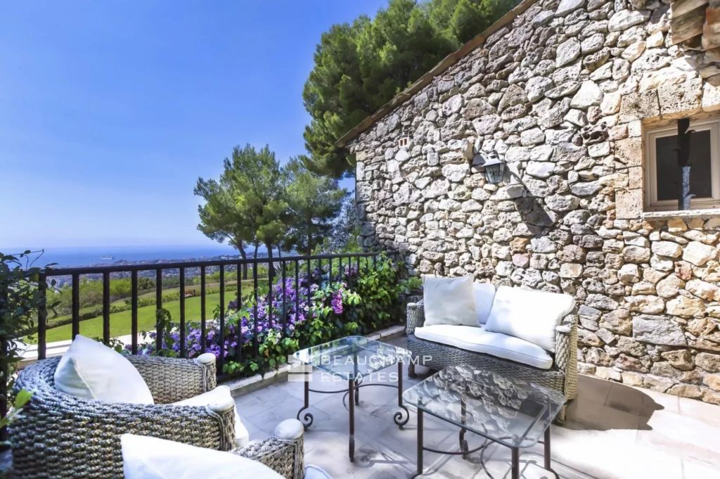 Charming Provencal Villa in Le Cannet with Panoramic Sea View