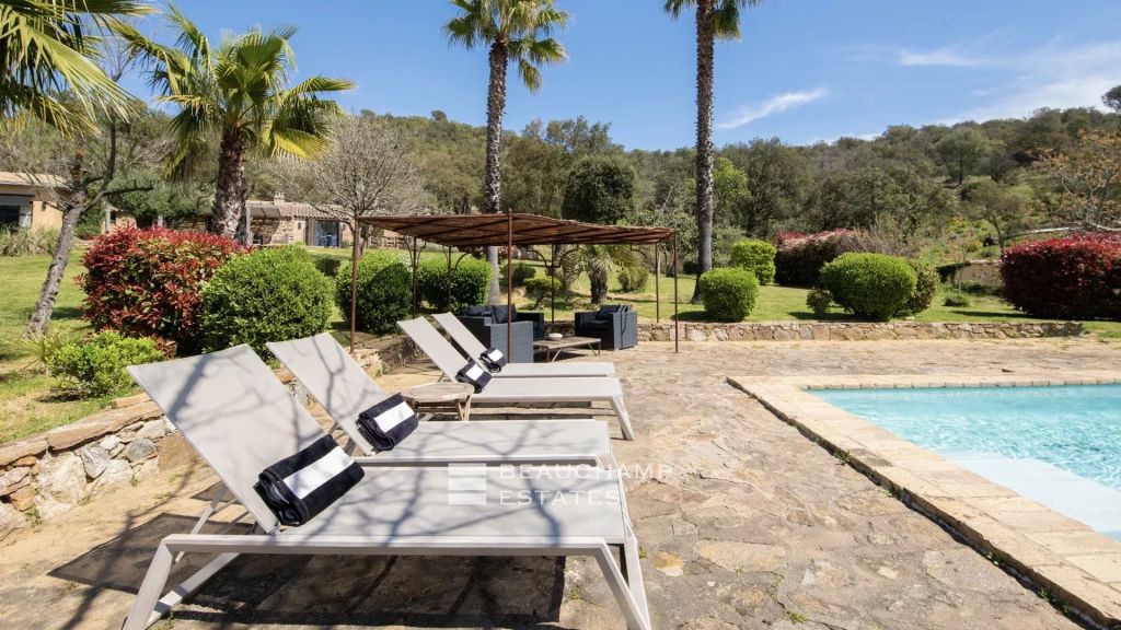 Charming sheepfold completely renovated 10 minutes from the city center