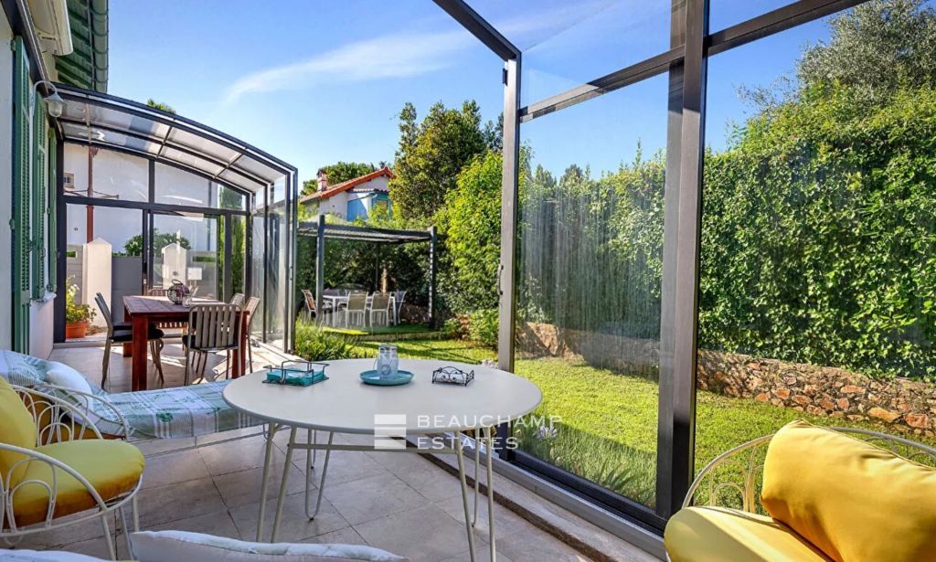 Charming Single-Storey Home in the Heart of La Napoule