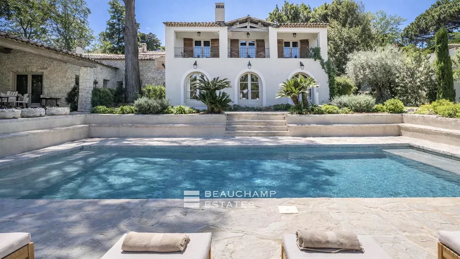 Chic neo-Provençal villa just steps from the centre of Saint-Tropez Chic neo-Provençal villa just steps from the centre of Saint-Tropez