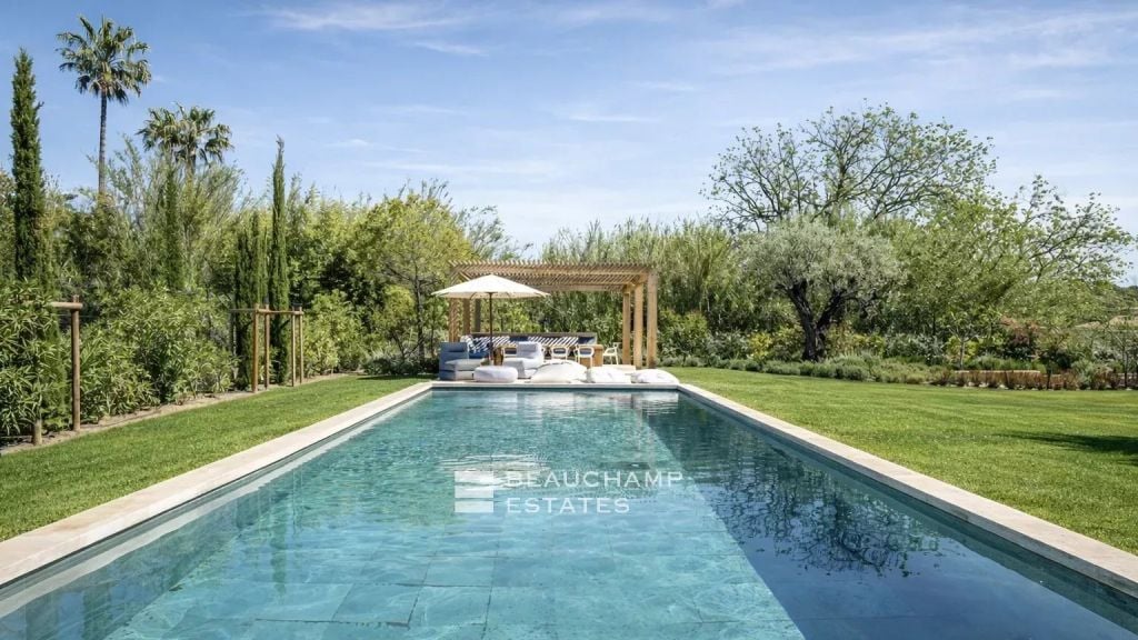 Chic new-build villa just steps from the center of Saint-Tropez and Canoubiers Beach