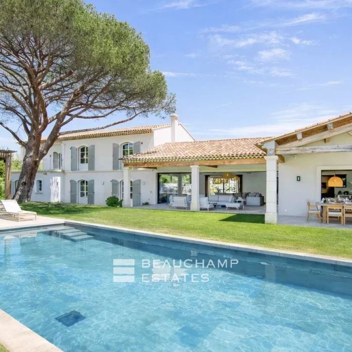 Chic new-build villa just steps from the center of Saint-Tropez and Canoubiers Beach