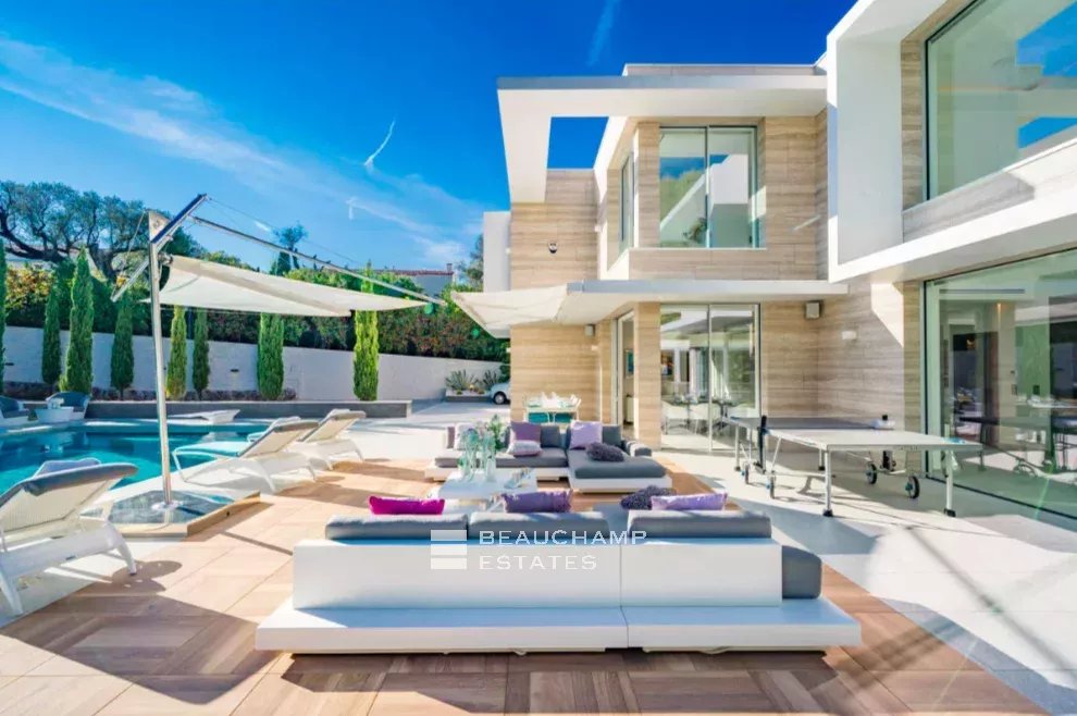 Contemporary Villa in Cap d’Antibes