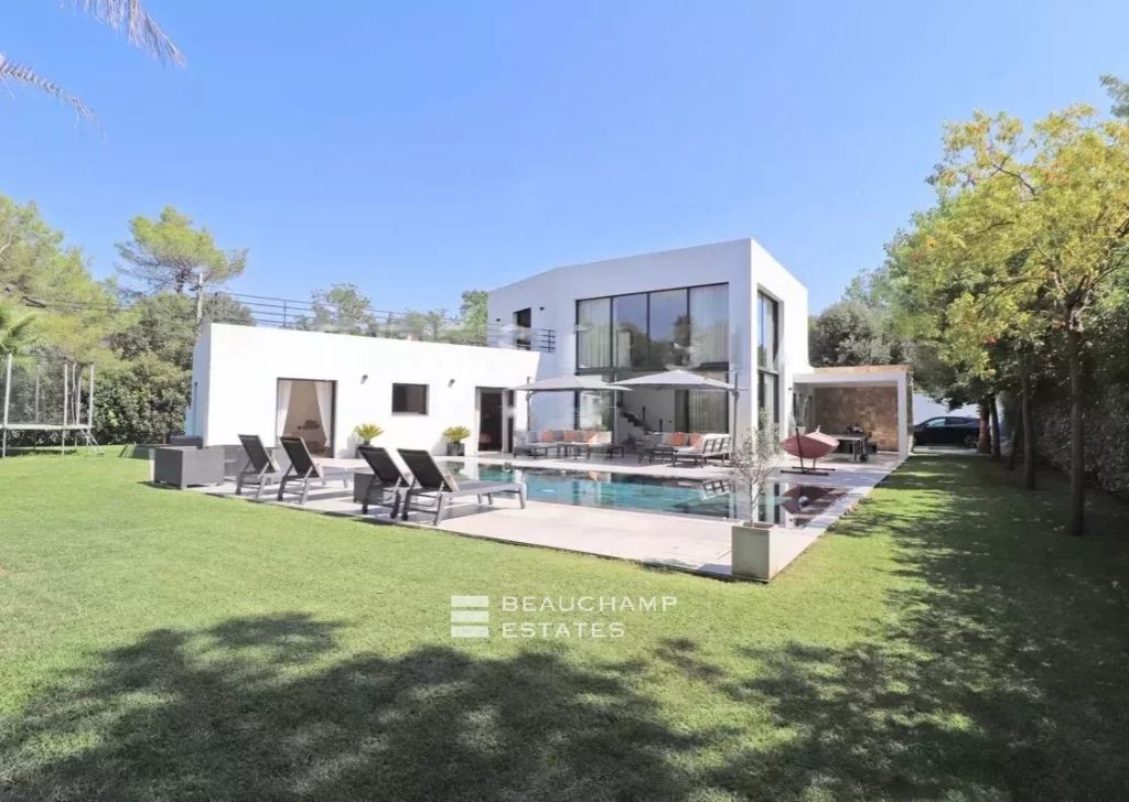 Contemporary Villa – Walking distance to the Village – Valbonne