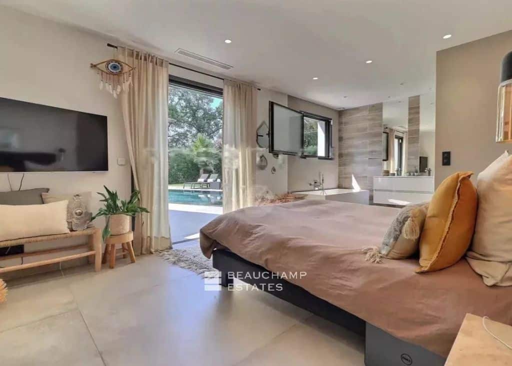 Contemporary Villa – Walking distance to the Village – Valbonne