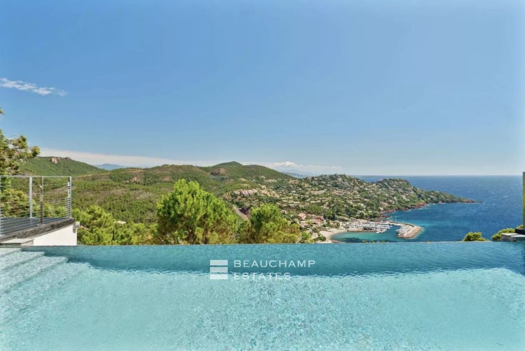 Contemporary Villa with Panoramic Sea Views – Le Trayas