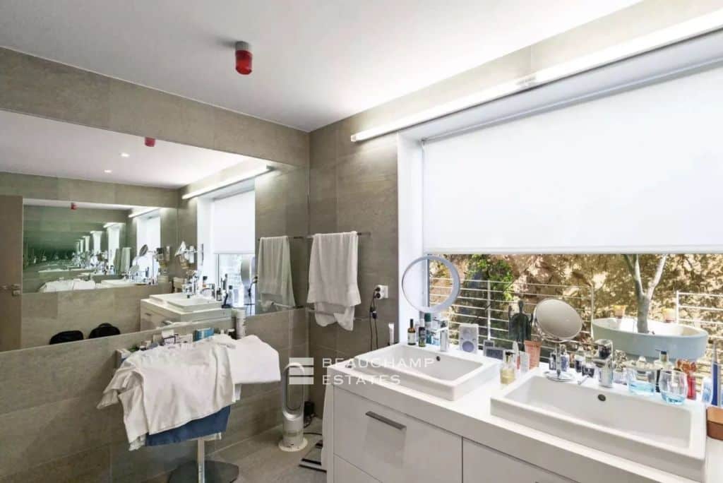 Contemporary Villa with Panoramic Sea Views – Le Trayas