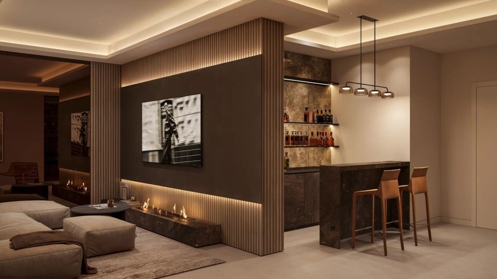 Contemporary Villa with South-Facing Views in New Development