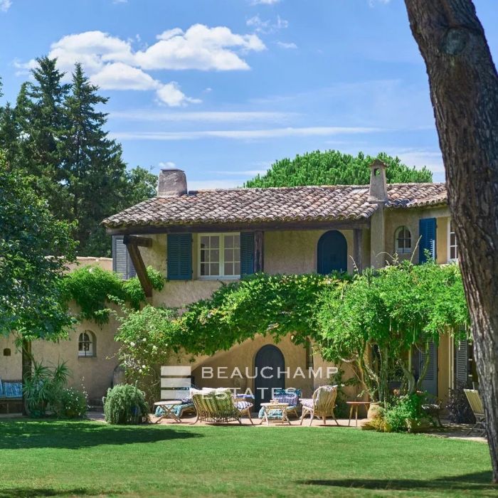 Mas provençal de charme à pieds du centre ville de Saint-Tropez