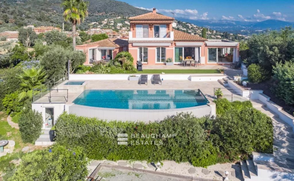 Elegant Residence with Sea Views on the Heights of Mandelieu-la-Napoule