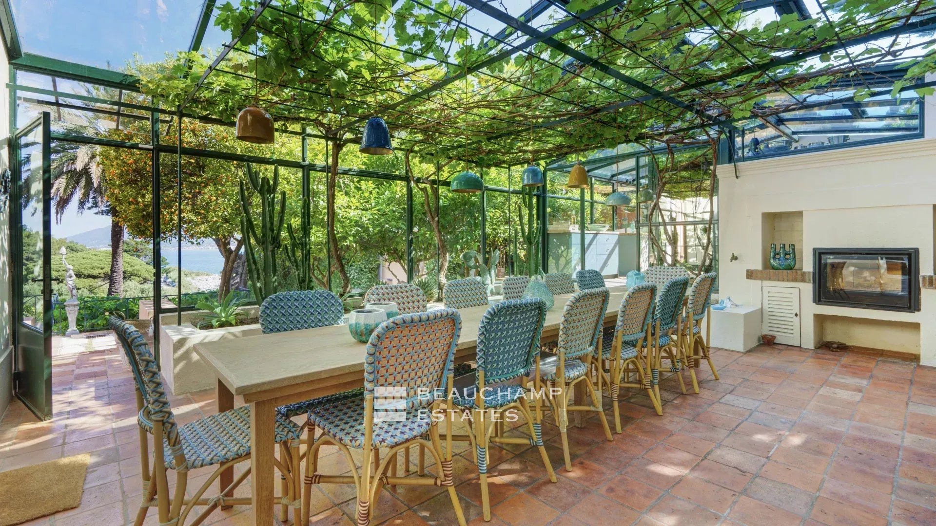 Exceptional Bastide for Rent – Private Domain of Les Graniers in the heart of Saint-Tropez Exceptional Bastide for Rent – Private Domain of Les Graniers in the heart of Saint-Tropez