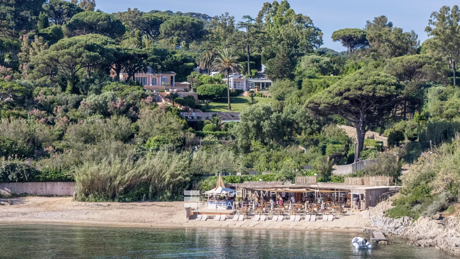 Exceptional Bastide for Rent – Private Domain of Les Graniers in the heart of Saint-Tropez Exceptional Bastide for Rent – Private Domain of Les Graniers in the heart of Saint-Tropez