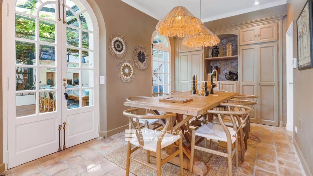Exceptional Bastide for Rent – Private Domain of Les Graniers in the heart of Saint-Tropez