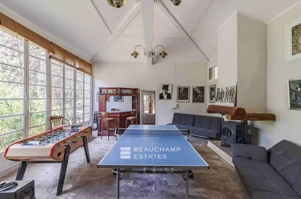 Exceptional character property – Charm, authenticity and serenity