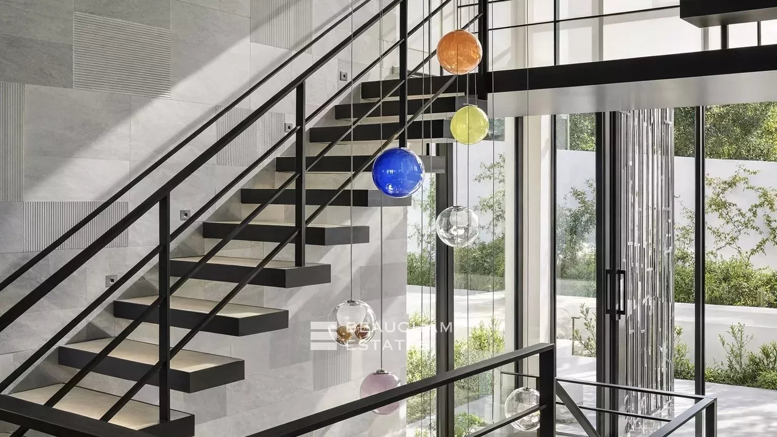 Exceptional contemporary property in the heart of a private domain Exceptional contemporary property in the heart of a private domain