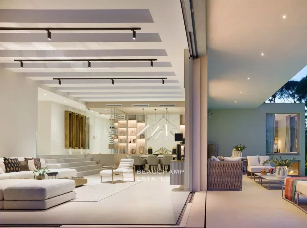 Exceptional Features – New Contemporary Villa, Cap d’Antibes, 4 Bedrooms, Pool & Spa