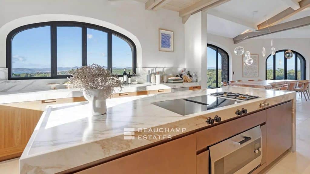 Exceptional luxury  domain in Saint-Tropez near the beach