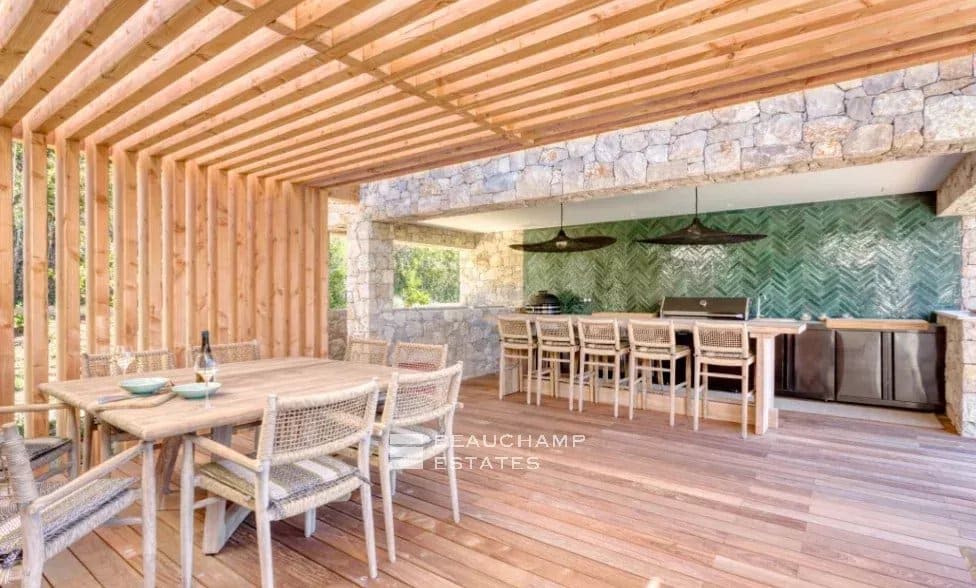 Exceptional New Villa in the Heart of Saint-Tropez