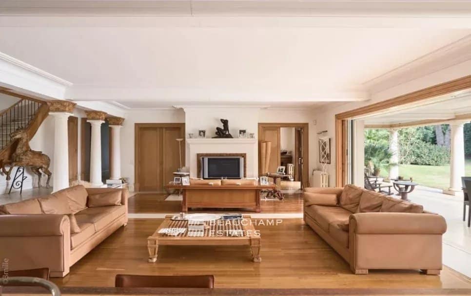 Exceptional Property Near Pampelonne Beach