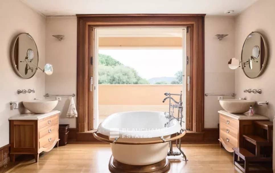 Exceptional Property Near Pampelonne Beach