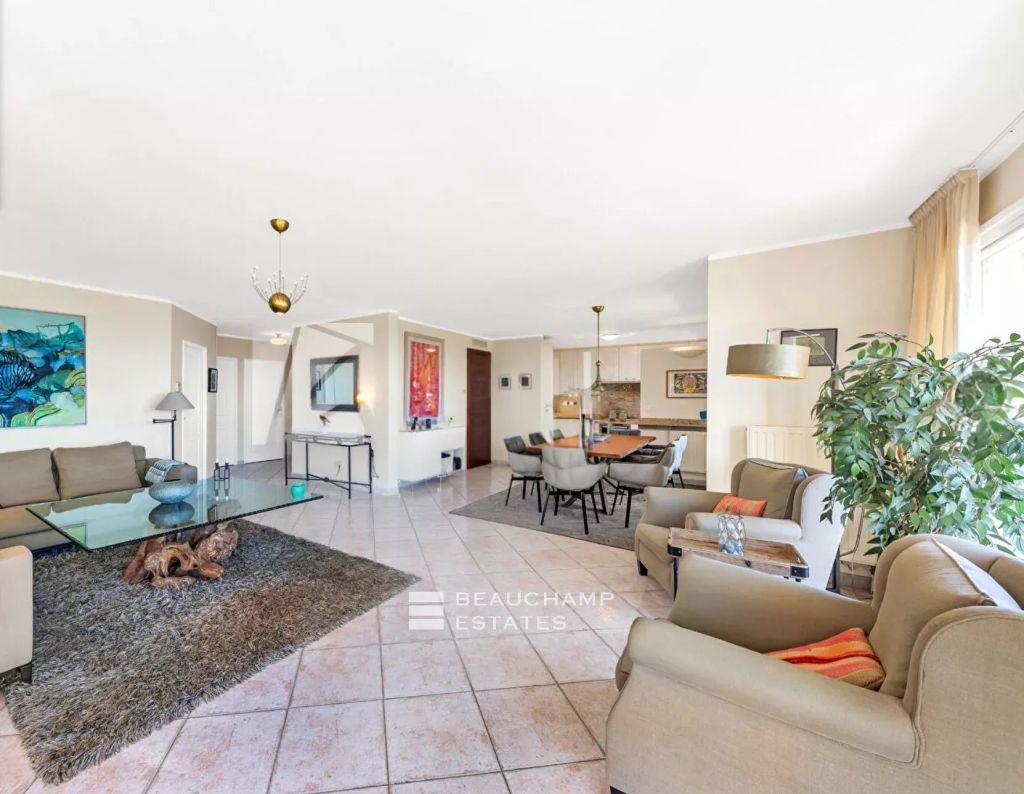 EXCEPTIONAL RESIDENCE WITH BREATHTAKING SEA VIEW