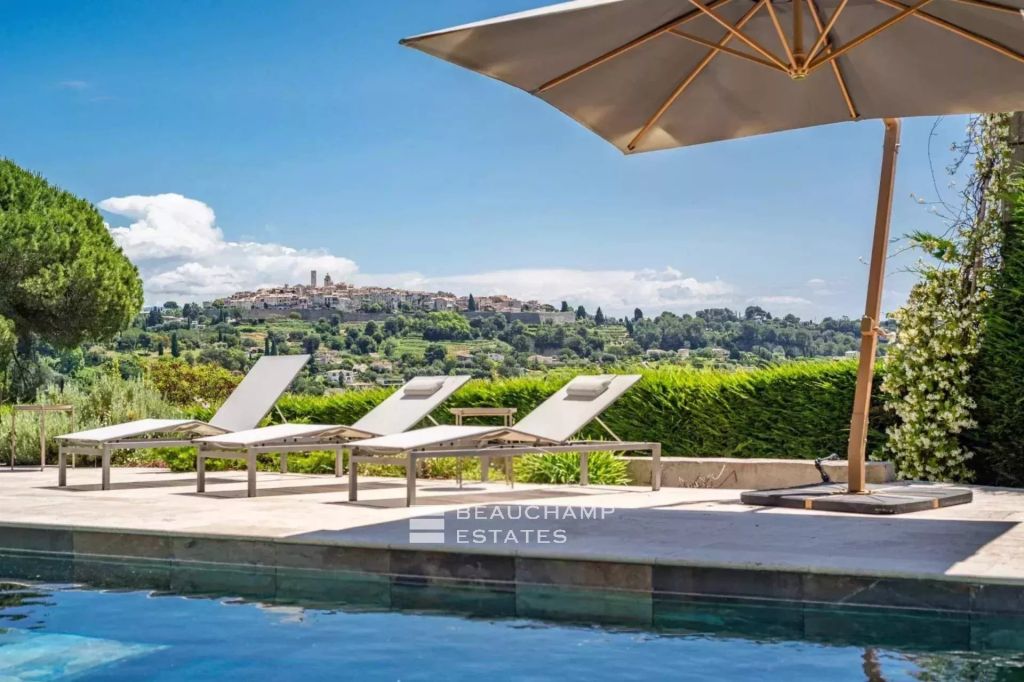 Exceptional Seaviews – 5-Bedroom Villa